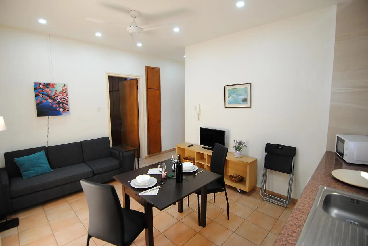 La C Mer Apartment Larnaca